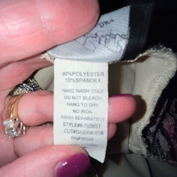 Brittany Black Woman multi-color lace jacket 2 XL - Picture 4 of 4